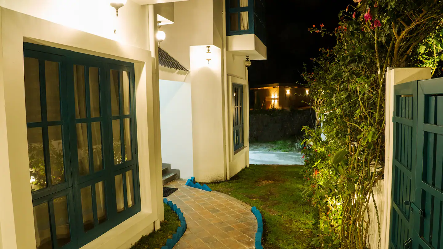 205600ed-8a19-4a9b-bf9b-abeac7aaa2fc